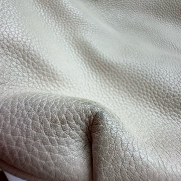 Kate Spade Cobble Hill small Ella in porcelain.  Hobo/crossbody bag - Picture 6 of 9